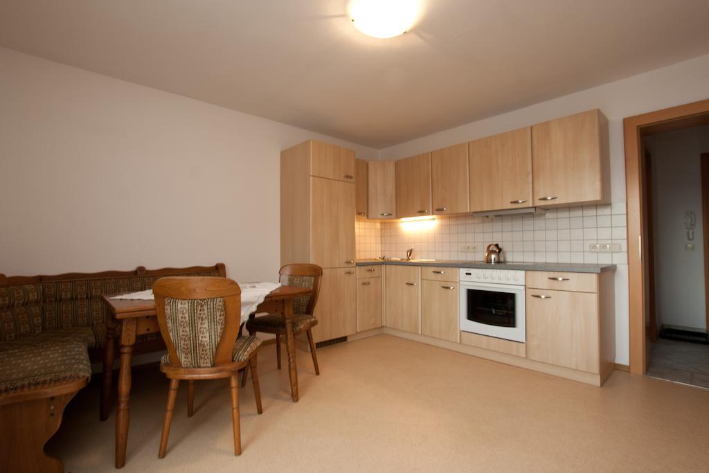 Appartment Laerchenalm 상트마틴암테넨게비르게 객실 사진